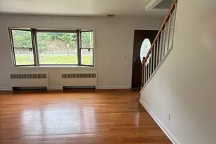 533 Ramapo Valley Rd, Oakland, NJ 07436 - Photo 3