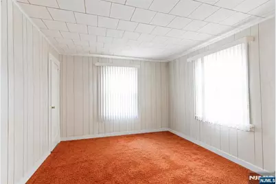 346 Page Avenue, Lyndhurst Township, NJ 07071 - Photo 13