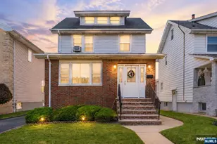 346 Page Ave, Lyndhurst Township, NJ 07071 - Photo 1