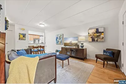 33 Poplar Avenue 8 #8, Hackensack, NJ 07601 - Photo 5