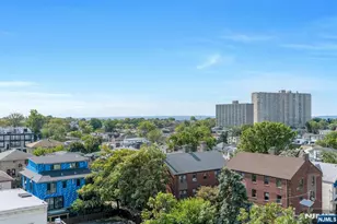 2000 Linwood Ave 7K, Fort Lee, NJ 07024 - Photo 23