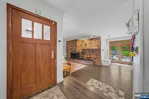 7 Commanche Trail, Oakland, NJ 07436 - Photo 3