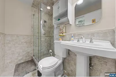 7 Commanche Trail, Oakland, NJ 07436 - Photo 7