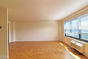 2348 Linwood Ave 4M, Fort Lee, NJ 07024 - Photo 5