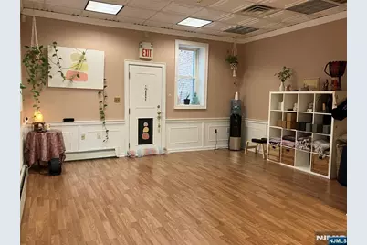 328 Broad Avenue, Leonia, NJ 07605 - Photo 5