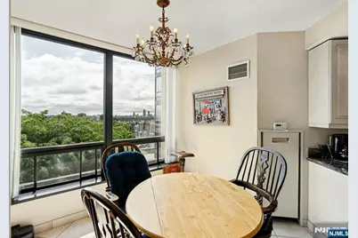 900 Palisade Avenue 4F #4F, Fort Lee, NJ 07024 - Photo 11