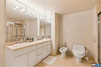 900 Palisade Avenue 4F #4F, Fort Lee, NJ 07024 - Photo 25