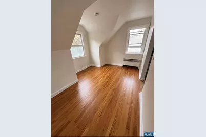 87 Boll Street 2 #2, Clifton, NJ 07014 - Photo 7