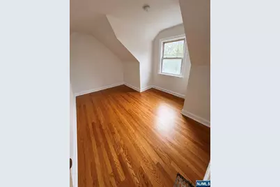 87 Boll Street 2 #2, Clifton, NJ 07014 - Photo 5