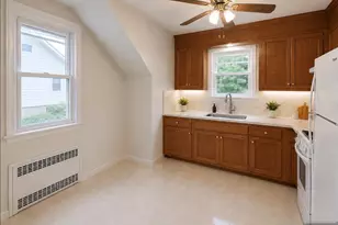 87 Boll Street 2, Clifton, NJ 07014 - Photo 3