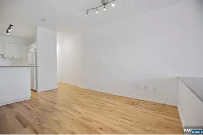 849 Boulevard 4D #4D, Weehawken, NJ 07086 - Photo 11