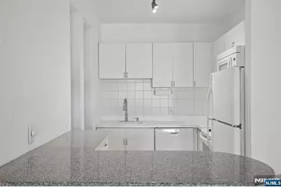 849 Boulevard 4D #4D, Weehawken, NJ 07086 - Photo 19