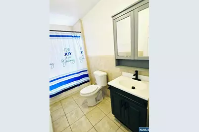 10-14 Noll Place 3 #3, Newark, NJ 07106 - Photo 11