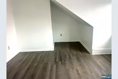 10-14 Noll Place 3 #3, Newark, NJ 07106 - Photo 3