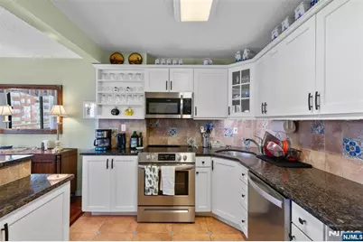 151 Prospect Avenue 9D #9D, Hackensack, NJ 07601 - Photo 11