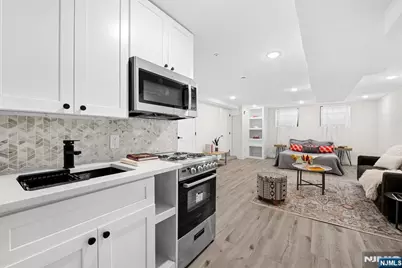 545 Palisade Avenue 1 #1, Jersey City, NJ 07307 - Photo 25
