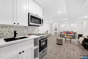 545 Palisade Ave 1, Jersey City, NJ 07307 - Photo 25