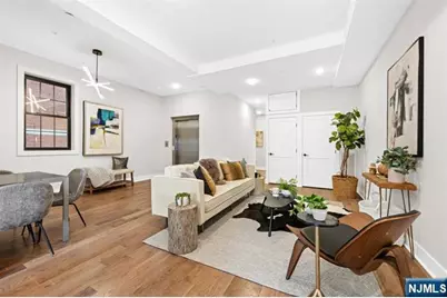545 Palisade Avenue 2 #2, Jersey City, NJ 07307 - Photo 3