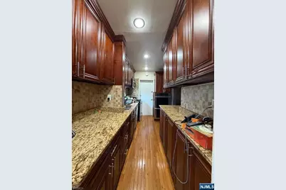 139 Osborne Terrace, Newark, NJ 07108 - Photo 5