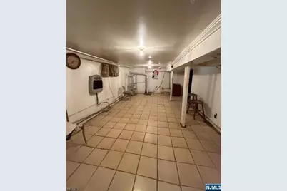 139 Osborne Terrace, Newark, NJ 07108 - Photo 35