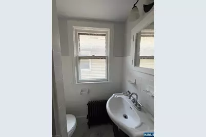 139 Osborne Terrace, Newark, NJ 07108 - Photo 15