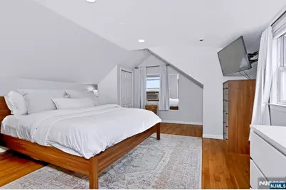 264 Lincoln Boulevard, Emerson, NJ 07630 - Photo 25