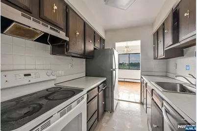 44 S Main Street 6J #6J, Lodi, NJ 07644 - Photo 19