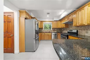 385 Livingston St, Norwood, NJ 07648 - Photo 9