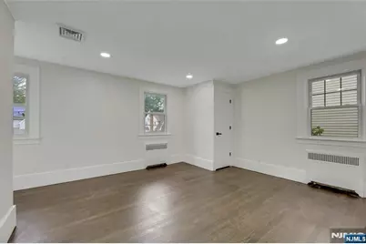 1087 Lambert Road, Teaneck Township, NJ 07666 - Photo 17