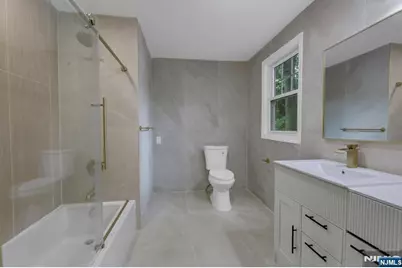 1087 Lambert Road, Teaneck Township, NJ 07666 - Photo 13