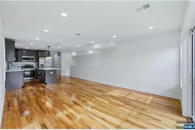 749 11th Street, Newark, NJ 07103 - Photo 3