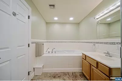 13 Carol Lane, River Edge, NJ 07661 - Photo 25