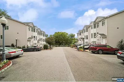 13 Carol Lane, River Edge, NJ 07661 - Photo 37