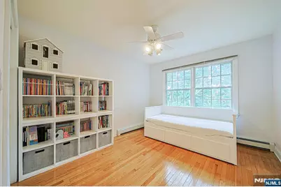 13 Carol Lane, River Edge, NJ 07661 - Photo 27
