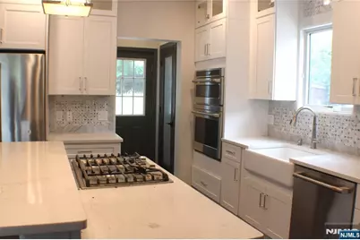 243 Liberty Road 1 St Floor #1 st Floor, Englewood, NJ 07631 - Photo 9