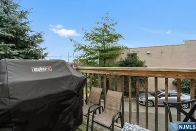 25 E Linden Avenue, Englewood, NJ 07631 - Photo 15