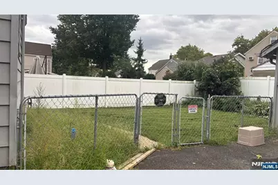 324 Harrison Avenue, Hasbrouck Heights, NJ 07604 - Photo 3