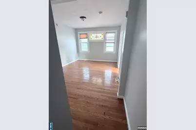 123 University Place 1st Floor #1st Floor, Irvington, NJ 07111 - Photo 3