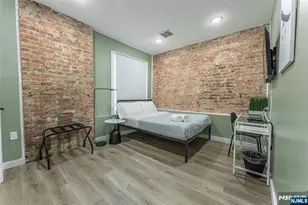 283 King Blvd, Newark, NJ 07102 - Photo 25