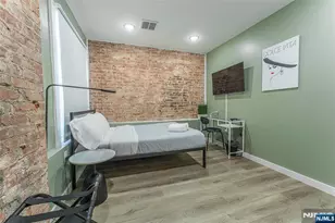 283 King Blvd, Newark, NJ 07102 - Photo 23
