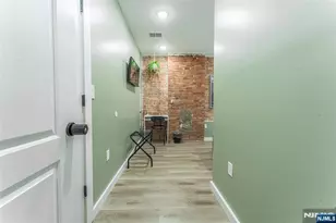 283 King Blvd, Newark, NJ 07102 - Photo 33