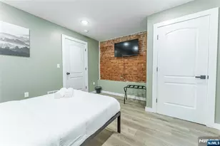 283 King Blvd, Newark, NJ 07102 - Photo 29