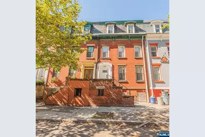 283 King Boulevard, Newark, NJ 07102 - Photo 1