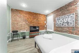 283 King Blvd, Newark, NJ 07102 - Photo 17