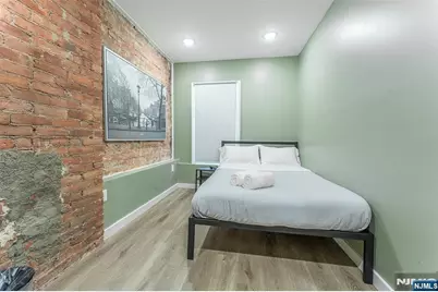 283 King Boulevard, Newark, NJ 07102 - Photo 35