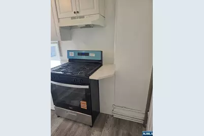639 Oradell Avenue 2E #2E, Oradell, NJ 07649 - Photo 11