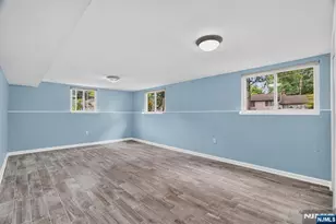 11 Lockwood Ln, Closter, NJ 07624 - Photo 17
