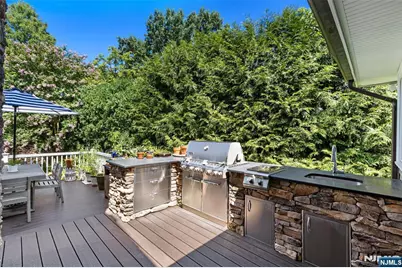 440 Colonial Boulevard, Washington Township, NJ 07676 - Photo 33