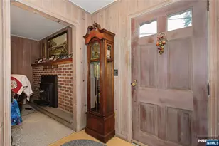 340 Saddle River Rd, Saddle Brook Township, NJ 07663 - Photo 11