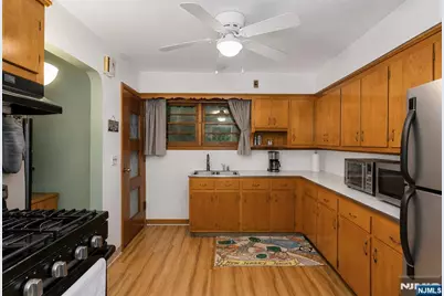 340 Saddle River Road, Saddle Brook Township, NJ 07663 - Photo 19